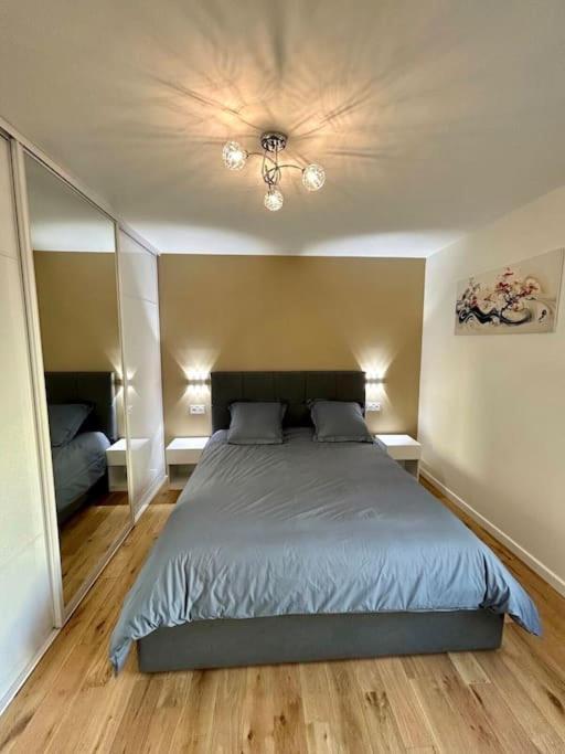 Splendid 92M2 Renovated, 4 Rooms Charenton-le-Pont Buitenkant foto