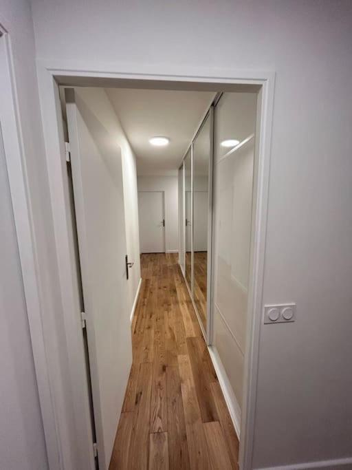 Splendid 92M2 Renovated, 4 Rooms Charenton-le-Pont Buitenkant foto