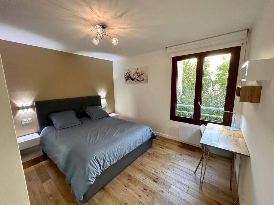 Splendid 92M2 Renovated, 4 Rooms Charenton-le-Pont Buitenkant foto